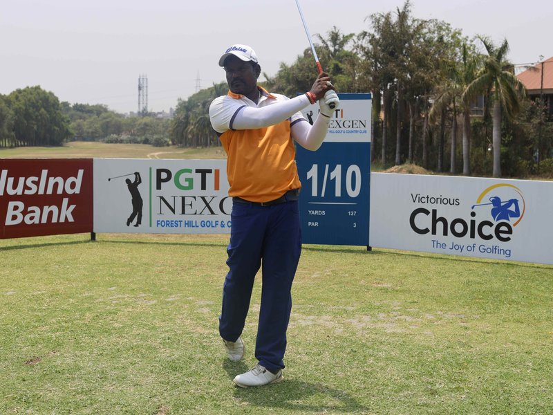 Mari Muthu R moves into sole lead on Day Two of the PGTI NexGen 2025 at the Forest Hill Golf & Country Club in S.A.S. Nagar, Punjab, on Thursday. Photo credit: PGTI