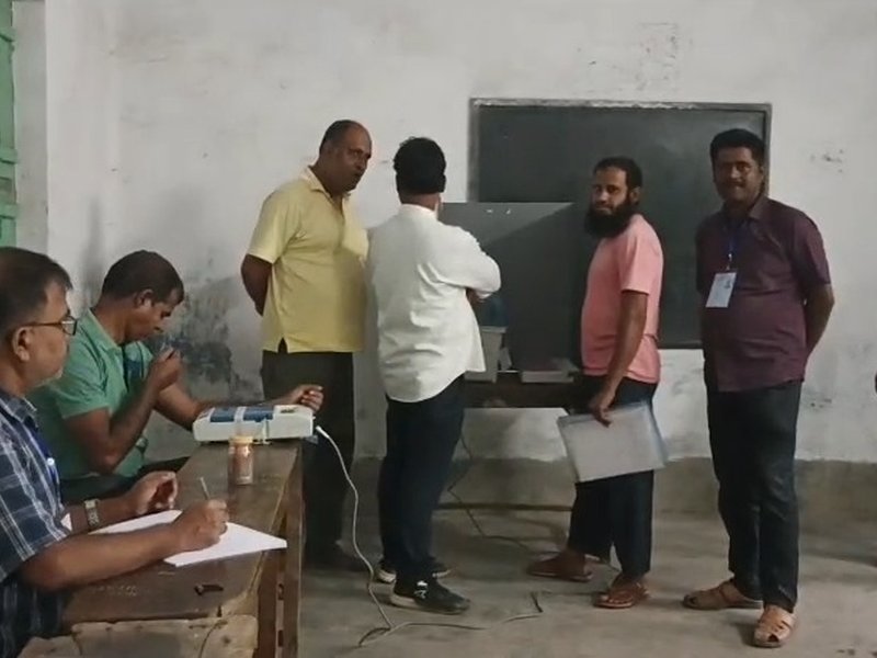Kaliganj bypoll: Voting underway with stray incidents in first hour
