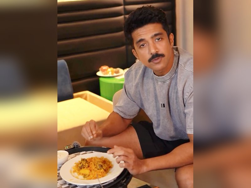 Saqib Saleem enjoys biryani after 8 weeks of strict dieting regimen	