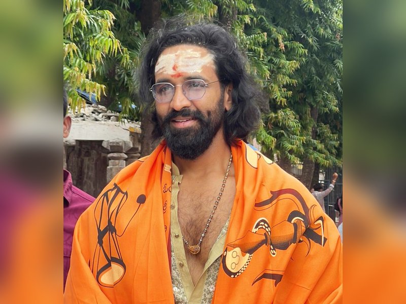 Vishnu Manchu completes journey to all 12 Jyotirlinga temples with darshan at Sri Sailam Mallikarjuna Swamy Temple