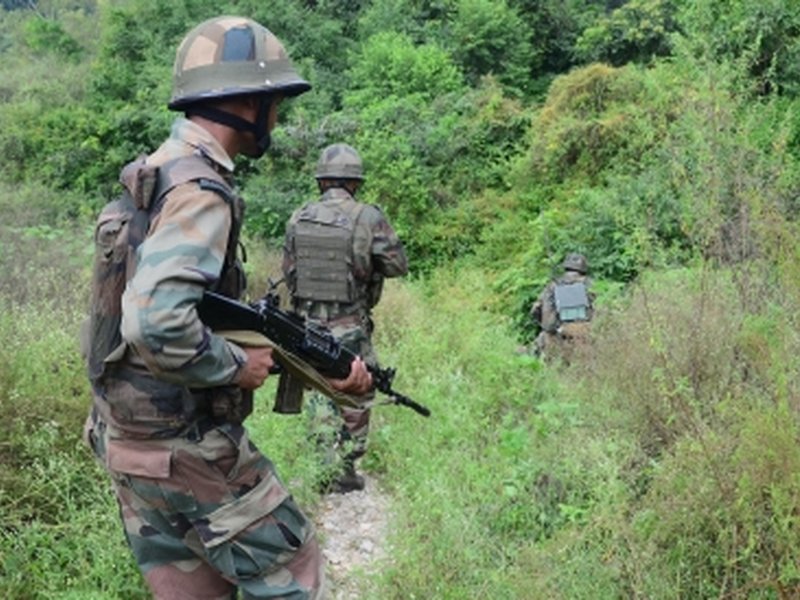 J&K gunfight: Four terrorists trapped in Udhampur's Bihali (Ld)