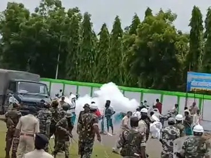 Clashes erupt between villagers and police on ‘Hool Diwas’ in Jharkhand; several injured