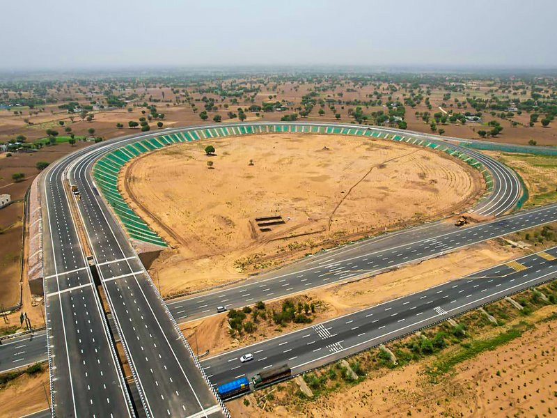 Length of India's Expressways has leaped from 93 km to 5,110 km in last 11 years: Gadkari