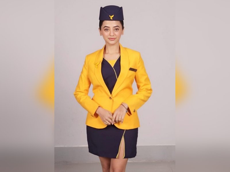 Helly Shah calls her film transformation from baby bump to cabin crew 'not easy'	