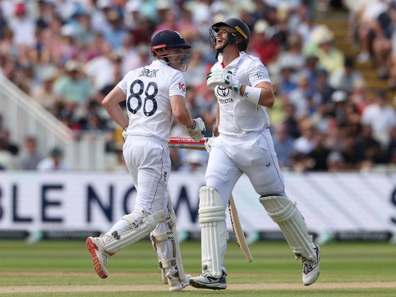 The batting from Harry Brook and Jamie Smith was second to none: Jonathan Trott (Credit: ICC/X)