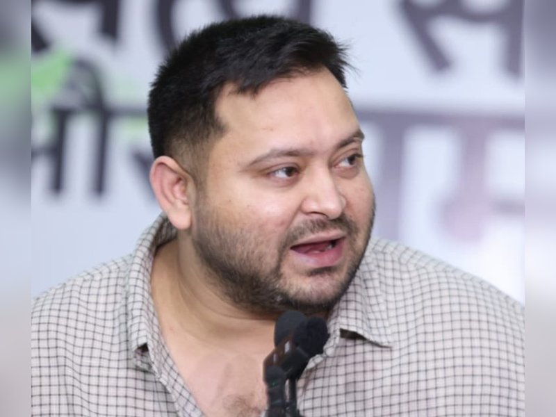 Tejashwi Yadav meets Gopal Khemka’s family, slams Nitish Kumar over rising crime in Bihar