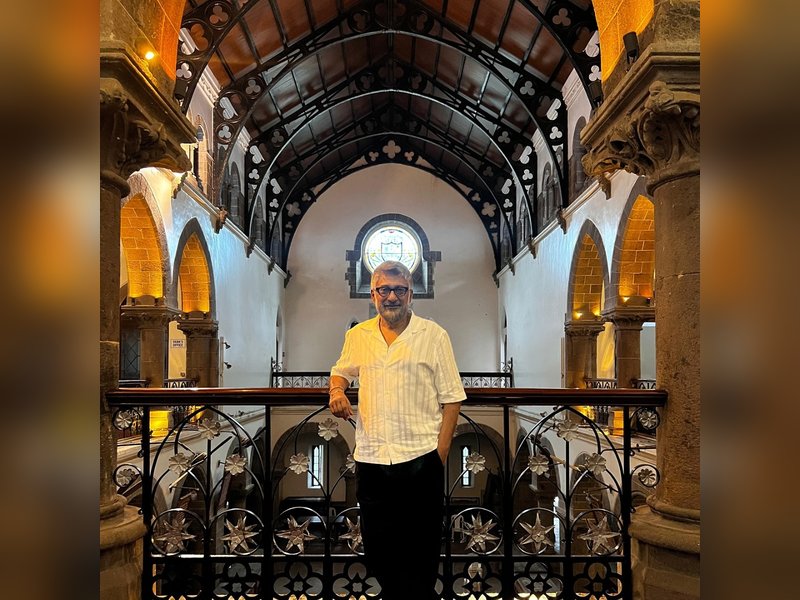 Vivek Agnihotri flips through erased chapters from history books ahead of 'The Bengal Files' release