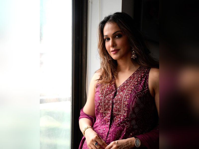 Isha Koppikar: Didn’t know it was okay to say ‘I’m not okay’