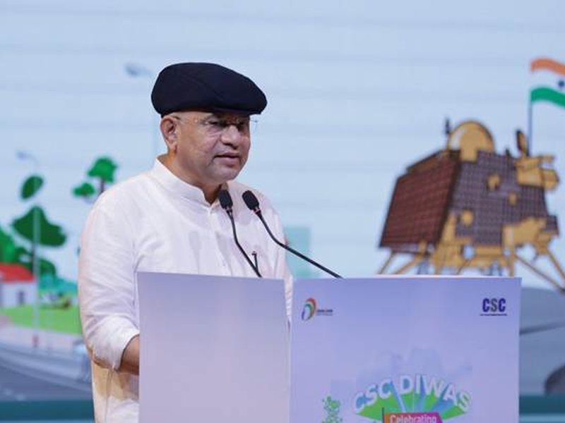 UPI has reached tea sellers, vegetable vendors; surpassed Visa: Ashwini Vaishnaw lauds Digital India