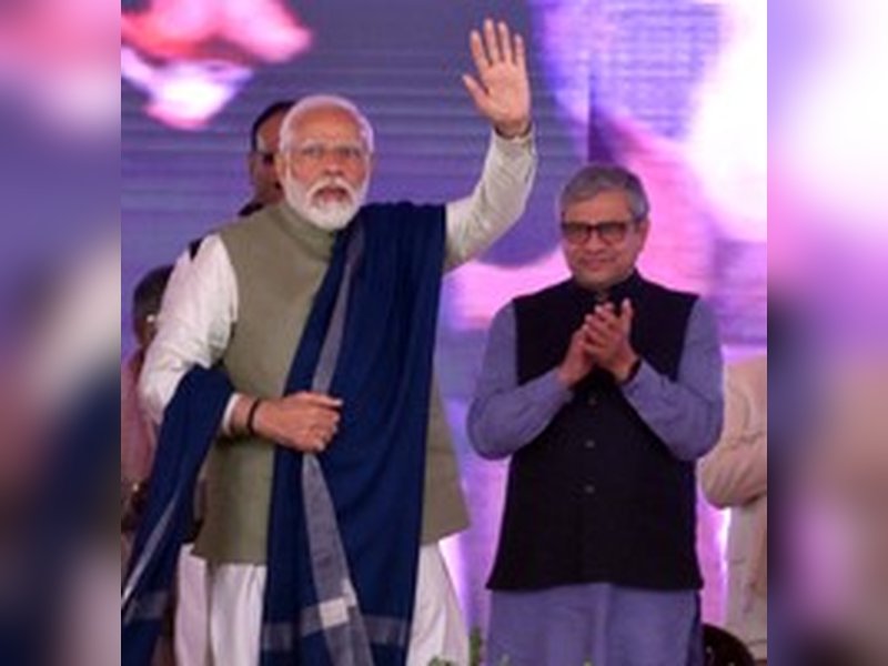 PM Modi extends birthday wishes to Union Minister Ashwini Vaishnaw (File Photo)