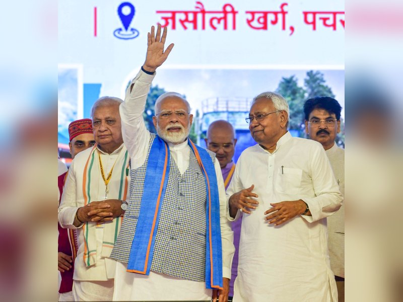 Out of 4 crore pucca houses under PMAY, 60 lakh beneficiaries in Bihar alone: PM Modi