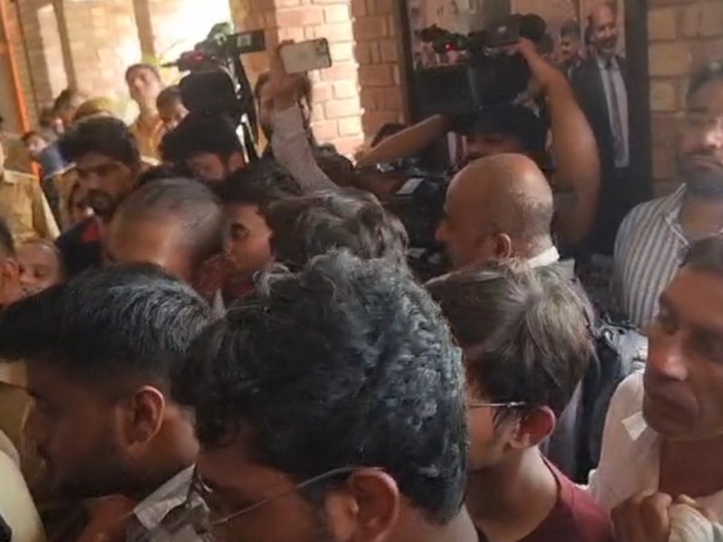 Sharda University student dies by suicide, alleges mental harassment by faculty; two arrested (Lead)