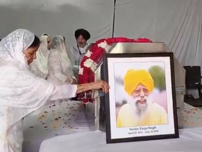 Fauja Singh, world’s oldest marathon runner cremated at native place in Punjab