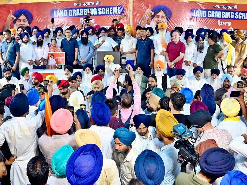 Pass resolutions against land pooling scheme: Sukhbir Badal to panchayats