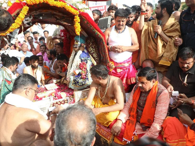 MP: Tribal artists make Lord Mahakal’s procession more special in Ujjain