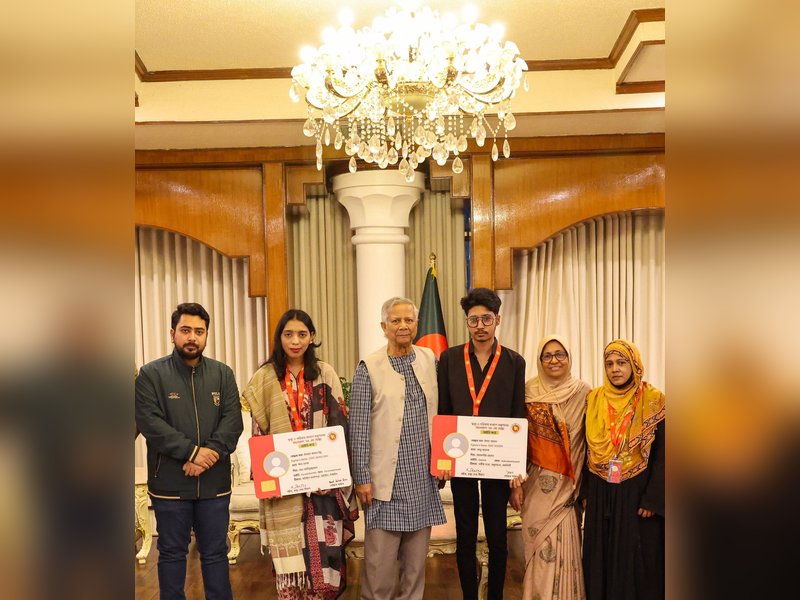 Bangladesh: Health advisor slammed for 'closeness' with Yunus, called 'product of nepotism'