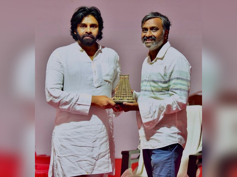 Cinematographer Manoj Paramahamsa tells Pawan Kalyan: Astounded by your filmmaking knowledge!