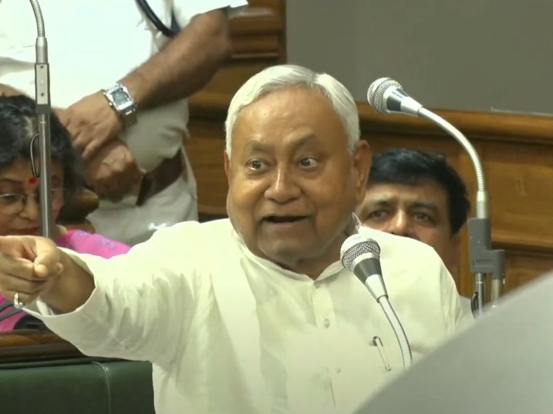 Ruckus continues on last day of Bihar Assembly Monsoon Session; CM mocks Oppn black attire protest