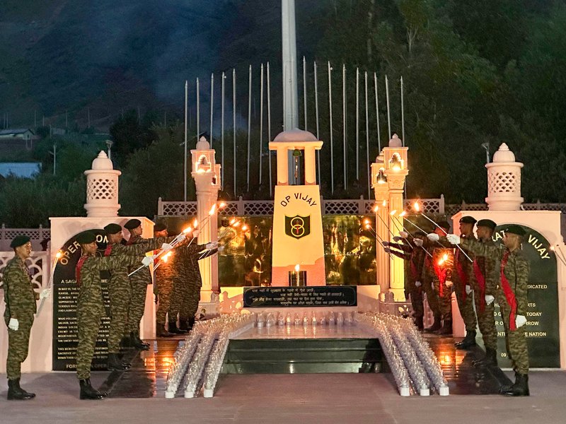 Drass: Army Soldiers pay tribute at the war memorial during the ‘Vijay Diwas’ (Victory Day) celebration, marking the anniversary of the Kargil War victory, in Drass on Friday, July 25, 2025. (Photo: IANS