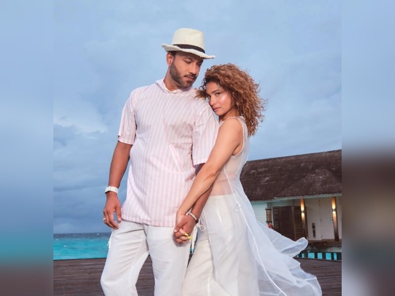 Ankita Lokhande & Vicky Jain on the 'Namak in their relationship during Laughter Chef 2