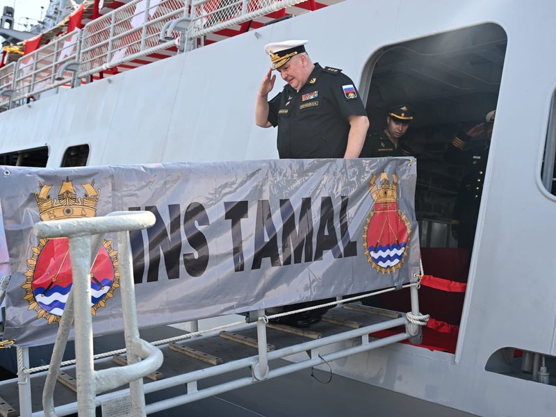 Top Russian Navy official visits INS Tamal, discusses key areas of defence cooperation with India