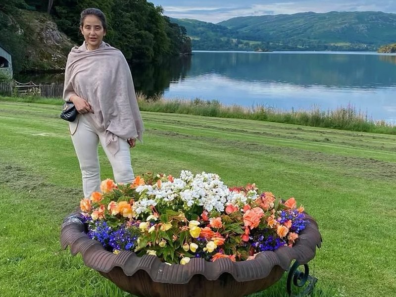 Manisha Koirala enjoys a 'soul-refreshing' trip amidst the nature in the UK