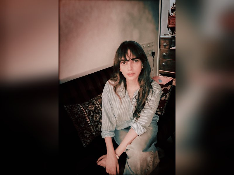 Aditi Rao Hydari flaunts her soft waves and a breezy fringe after a fun makeover