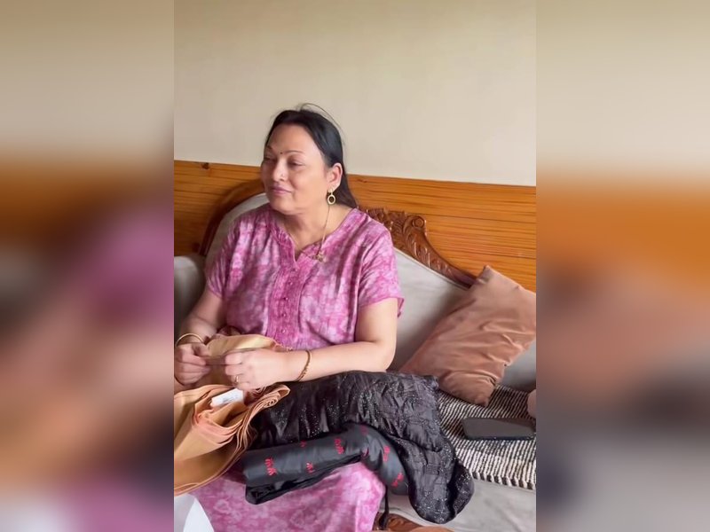 Siddhant Chaturvedi's mother picks the perfect saree for Dhadak 2' premiere