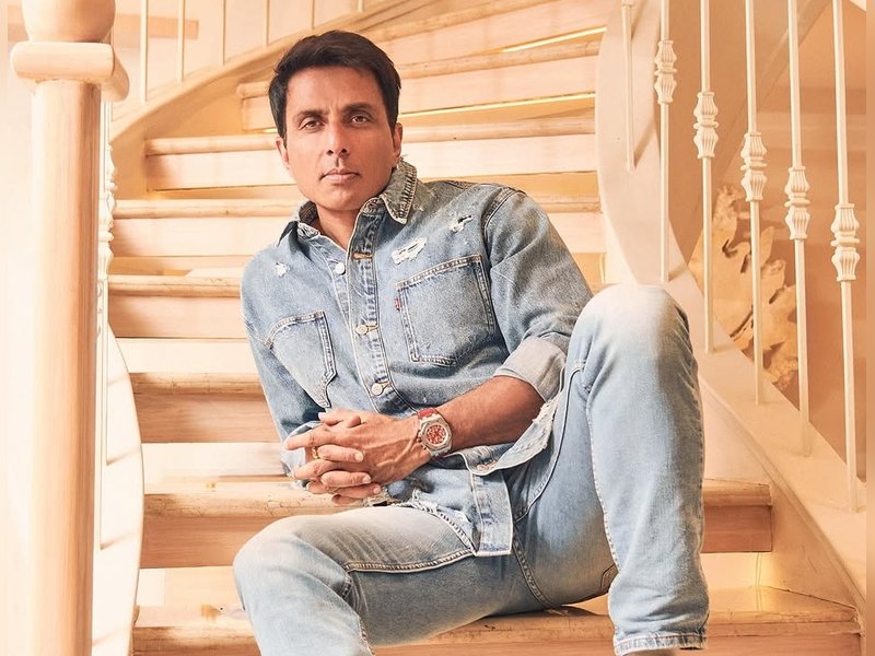 Sonu Sood announces old age home for 500 senior citizens on his birthday