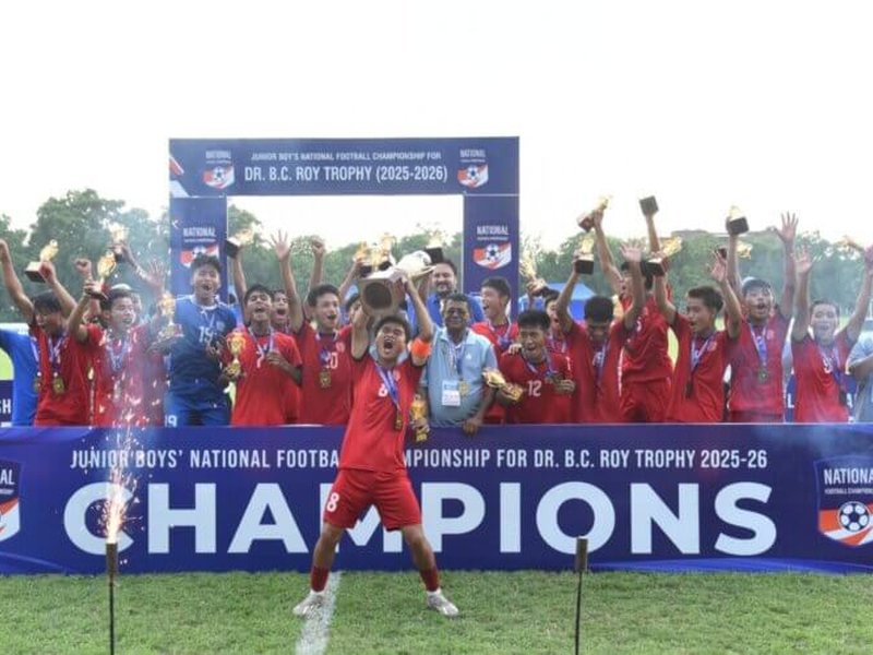 Manipur defeat West Bengal to lift Dr. B.C. Roy Trophy for the third time in the Junior Boys’ National Football Championship at the Guru Nanak Dev University Sports Complex in Amritsar on Wednesday. Photo credit: AIFF