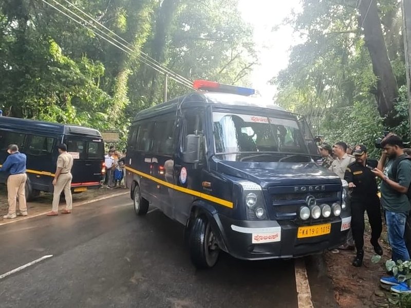 Dharmasthala mass grave case: SIT recovers bones at 6th burial site