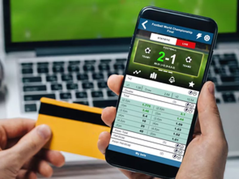 SC issues notice to RBI, ED, TRAI, states on plea to ban betting apps