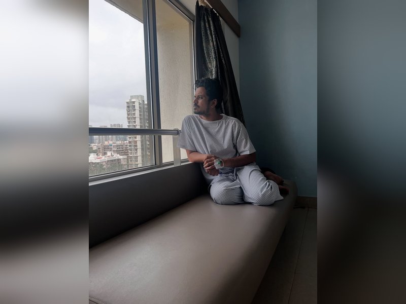 'Panchayat' actor Aasif Khan quits smoking after suffering heart attack