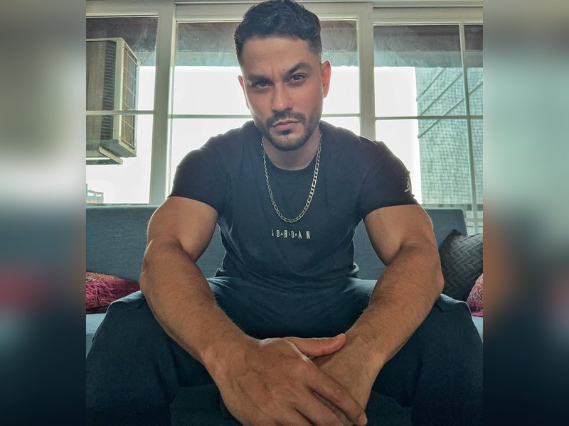 Kunal is keeping his ‘fingers crossed’ as ‘Madgaon Express’ bags three SWA Awards nominations 