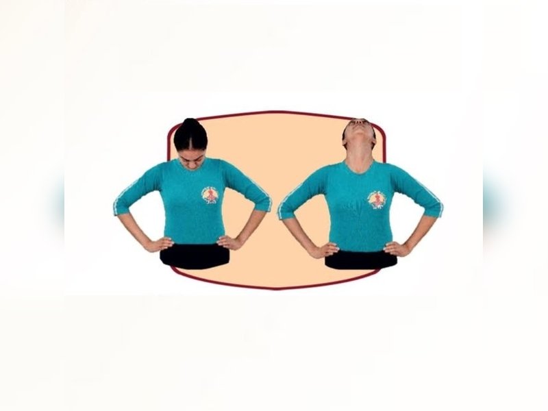 फ्लेक्सन से रोटेशन तक, घंटों बैठे-बैठे करते हैं काम? 'नेक मूवमेंट' दिलाएगा दिक्कतों से छुटकारा