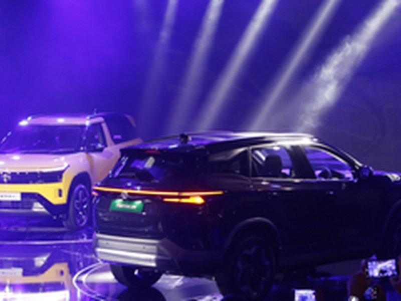 Tata Motors' net profit plunges 63 pc YoY to Rs 4,003 cr in Q1