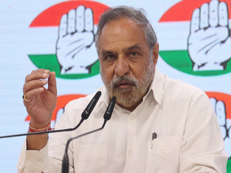 Congress veteran Sharma bows out as foreign affairs chief, urges generational shift