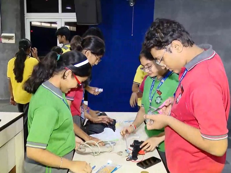 Mega Tinkering Day celebrated in New Delhi, Rajasthan; Students’ thinking level increases