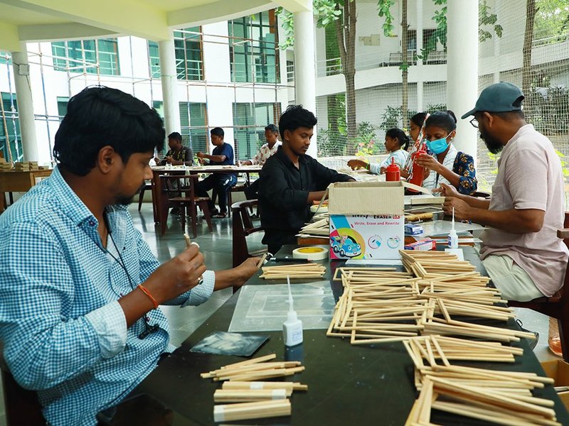 NID Ahmedabad crafts presidential I-Day invitation kit showcasing Eastern India’s artistic heritage