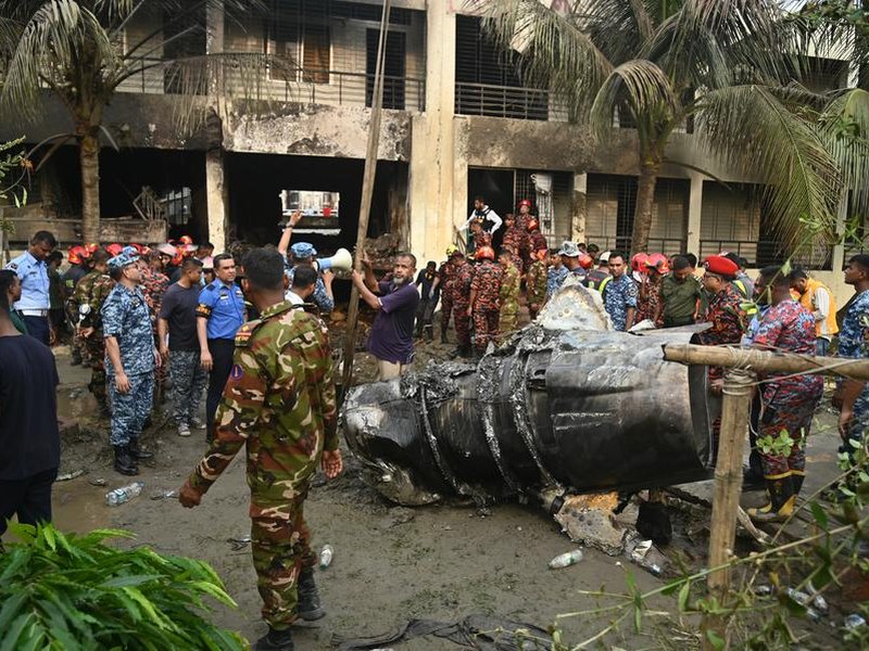 Families of Bangladesh jet crash victims warn larger protest