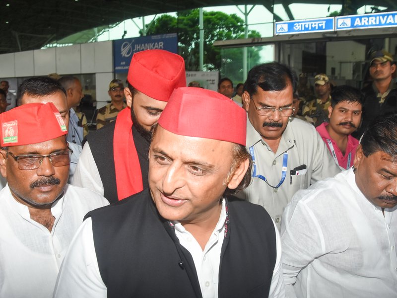 Akhilesh Yadav expels MLA Pooja Pal from SP for praising UP CM Yogi