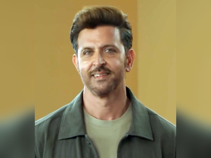 Hrithik Roshan shares his memories of superstar Rajinikanth: Took my first steps as an actor at your side