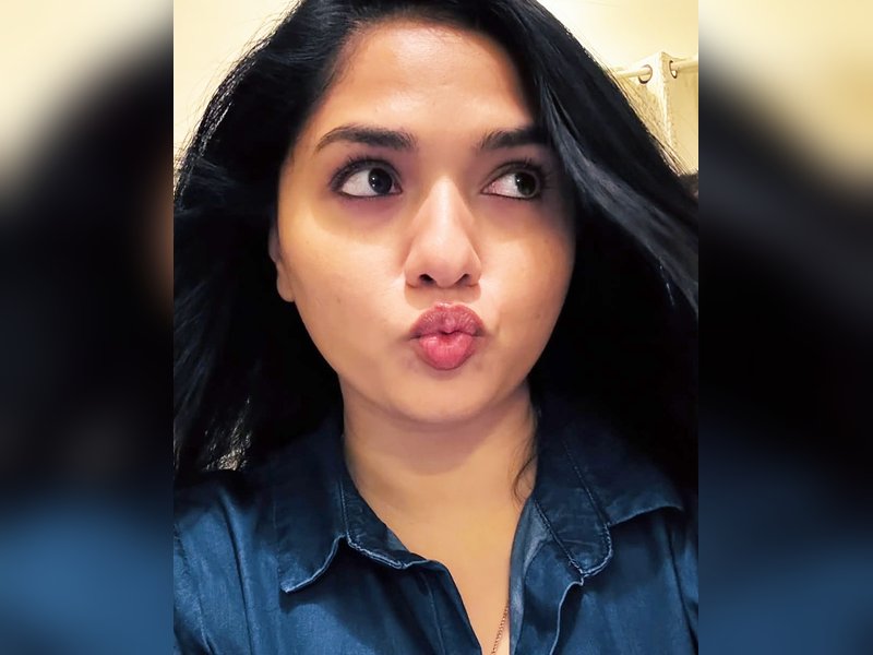 I didn't express my gratitude properly but I'm so grateful, says Sunainaa to fan who gifted her saree	