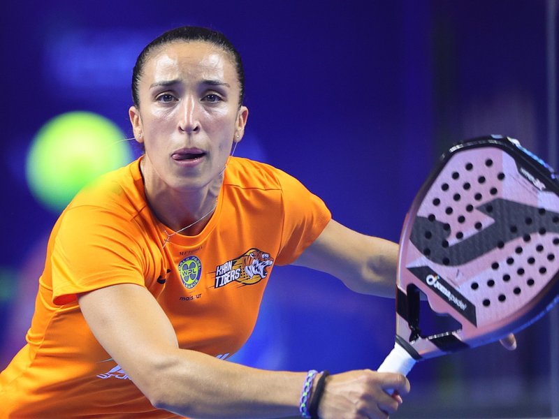 Khan Tigers dominate Vernost Jaguars, SG Pipers Cheetahs beat Vedanta Leopards to clinch semifinal spots in World Padel League being played in Mumbai on Thursday. 