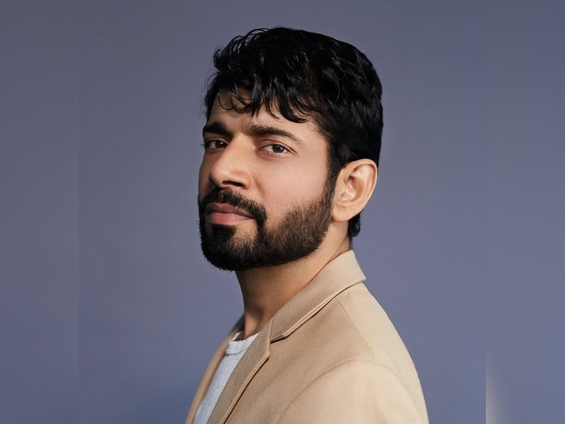 Viineet Kumar Singh: Our freedom has been earned through immense sacrifice