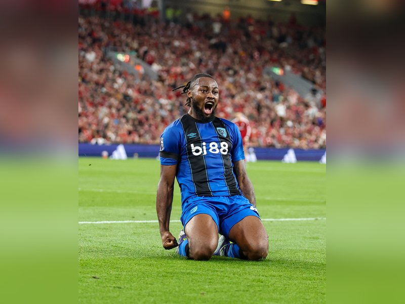 'It's unacceptable in every football stadium, let alone at Anfield': Slot on Semenyo's racist abuse (Credit: Bournemouth/X)