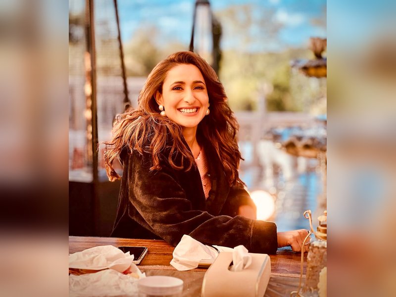 Pragya Jaiswal shares unseen BTS pictures of 1st anniversary of ‘Khel Khel Mein’	