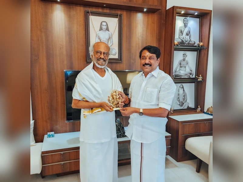 TN BJP chief Nainar Nagendran greets Rajinikanth on completion of 50 years in cinema