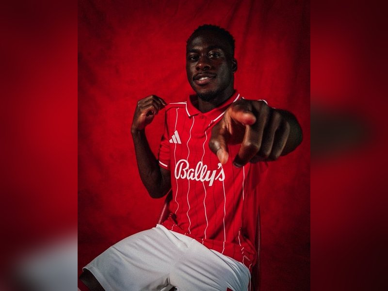 Nottingham Forest FC sign Arnaud Kalimuendo on a five-year deal 