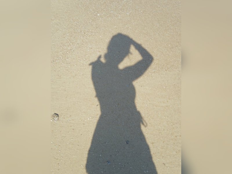 Mrunal Thakur decided to 'open a piece of her heart' by dropping some candid clicks from her camera